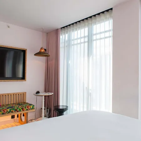 Mama Shelter Hotel 3*