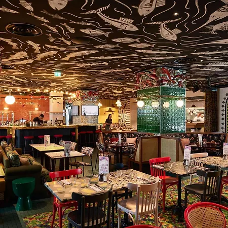 فندق Mama Shelter 3*