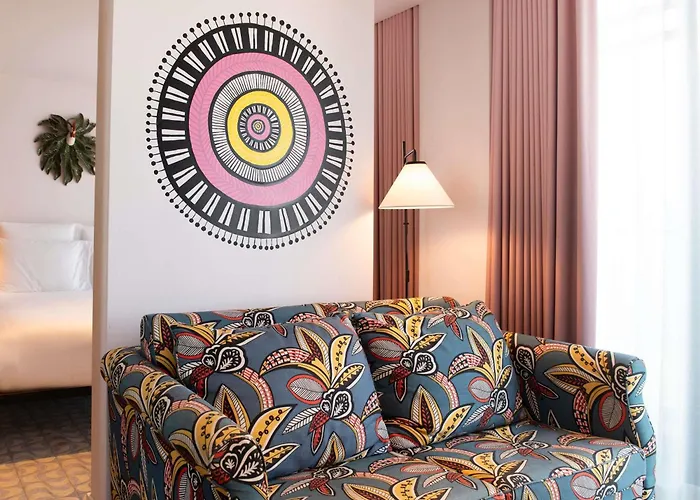 Szálloda Mama Shelter 3*