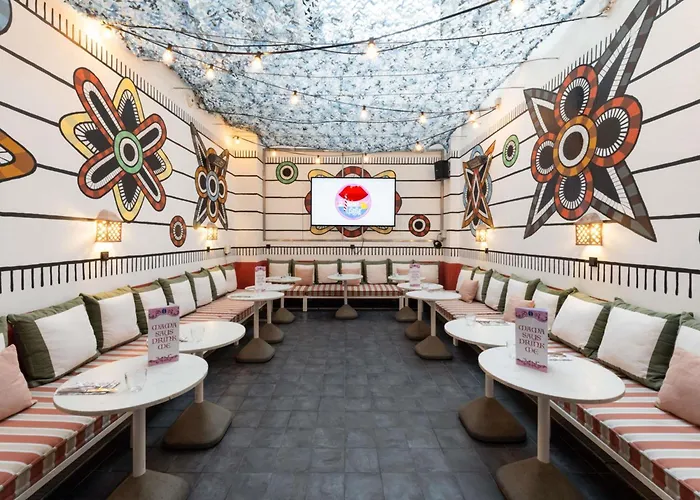 Szálloda Mama Shelter 3*