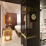 Hotel Mama Shelter 3*