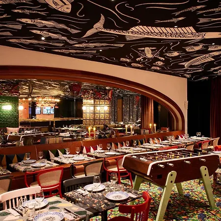 Mama Shelter 3* ליסבון