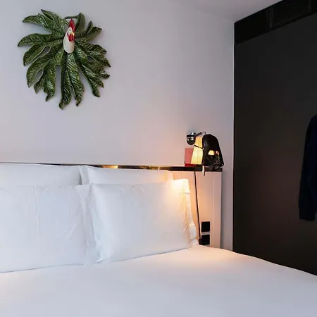 Hotel Mama Shelter 3*
