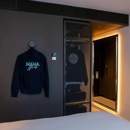 Mama Shelter 호텔 리스본