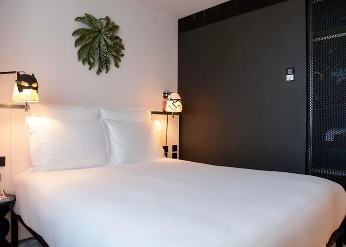 Hotel Mama Shelter 3*